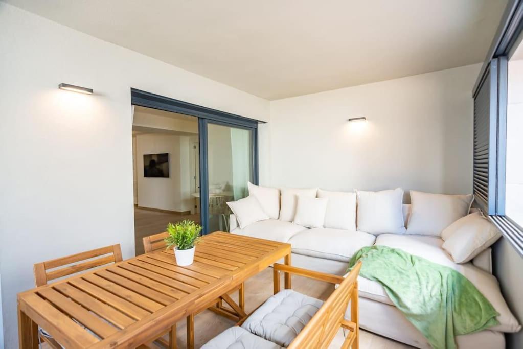 Gran Piso En Puerto Deportivo Marina Palamos Ideal Familias Exterior photo